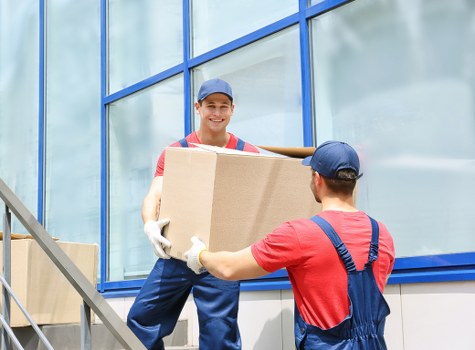 Careful packing and transport for removals in Barnes