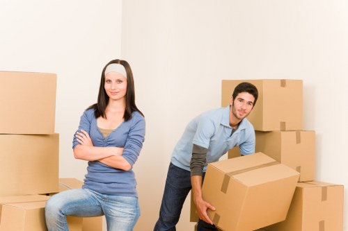 Managing access and parking during a commercial move in Barnes